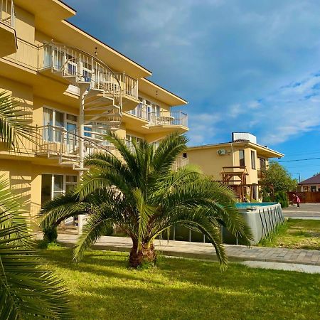 Mini Hotel Diva Alakhadzi Екстер'єр фото