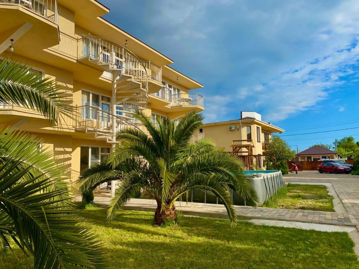 Mini Hotel Diva Alakhadzi Екстер'єр фото